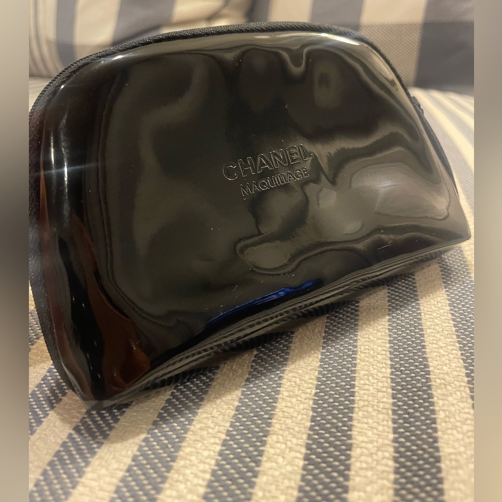 CHANEL Glossy Black Cosmetic Pouch